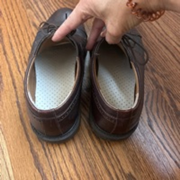 ?Men’s Johnston and 
Murphy Celini cap leather dress shoes, size 10? main image 5